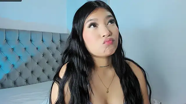 Eva_Olimpo's cam snapshot