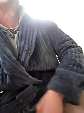 TheSouthernKing's cam snapshot