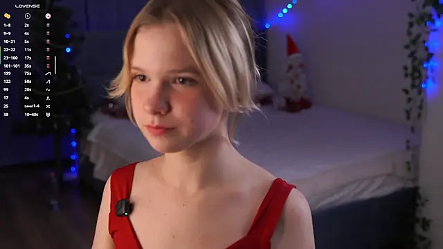 PhillisEsplin's cam snapshot