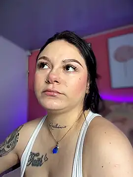 Megaan__More's cam snapshot