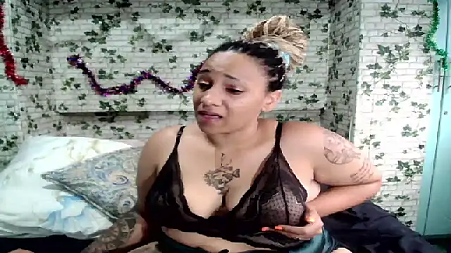 Indian_candyXX's cam snapshot