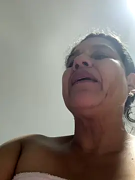 siri_duque's cam snapshot