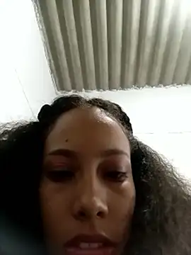 Ari_1217's cam snapshot