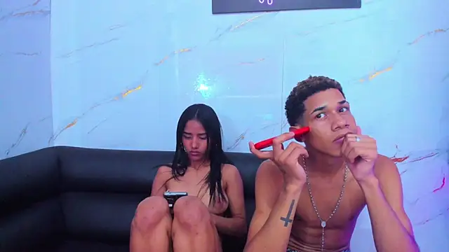 Little_nicoll's cam snapshot