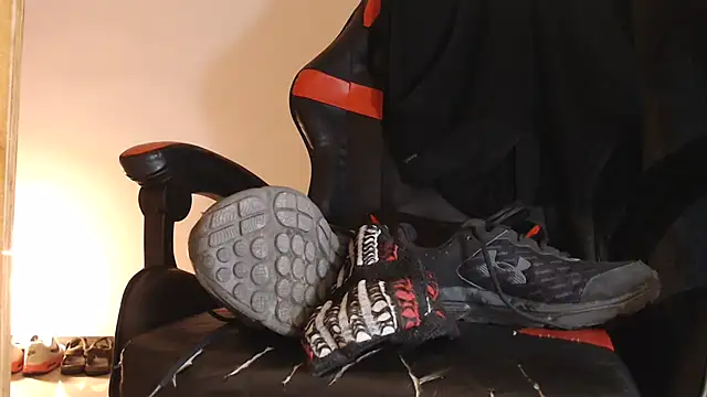 ErosFindomKing live sex cam