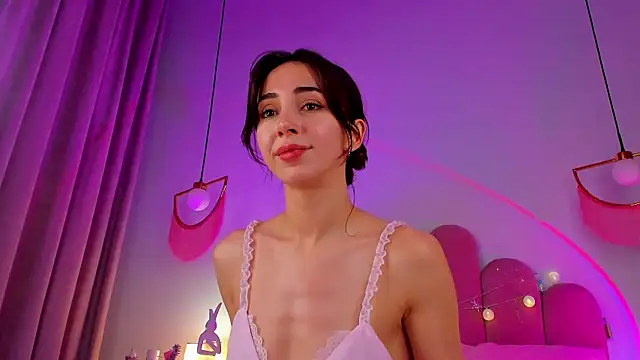 ElsaYoung's cam snapshot