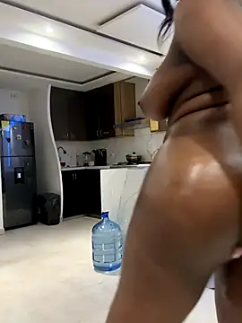 Elie-3's cam snapshot