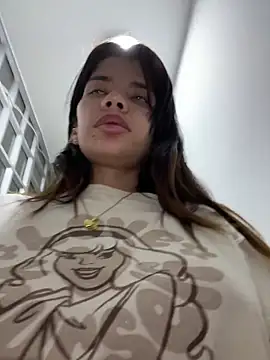 isabella__naugthy's cam snapshot