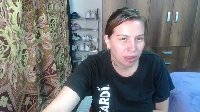 layanafuckass's cam snapshot