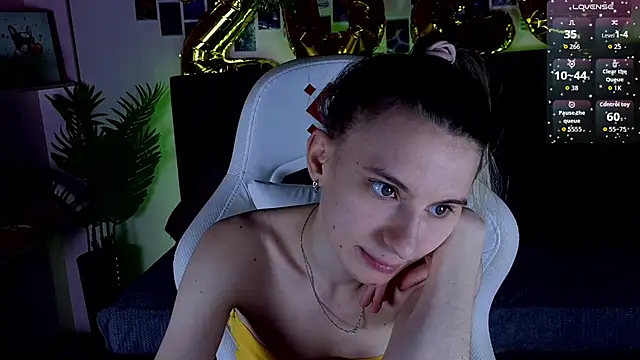 kaleriyaa_'s cam snapshot