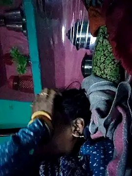 Pooja750's cam snapshot