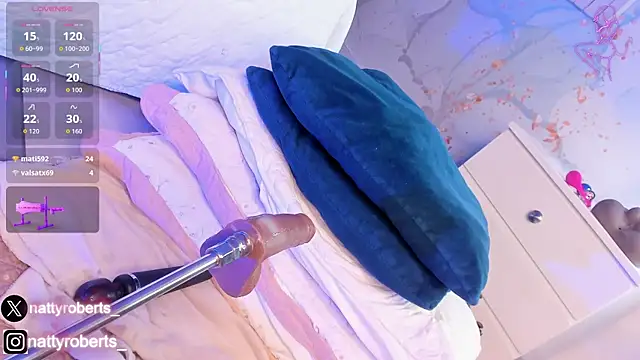 Natty_roberts_'s cam snapshot