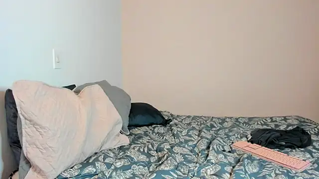 nina_pons's cam snapshot