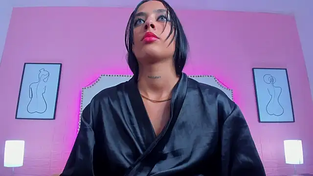 charlotte_kisss's cam snapshot