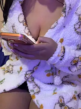 Sukaraa's cam snapshot