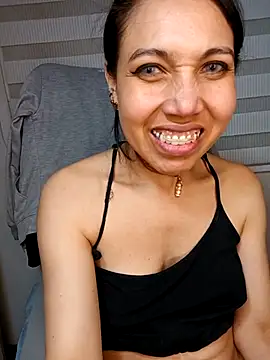 KimPielCanela's cam snapshot