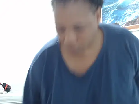 Bustyslave48's cam snapshot