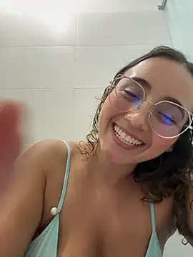 Kay_LustyWife live sex cam