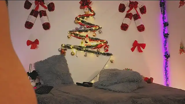 Lolarosesxs's cam snapshot