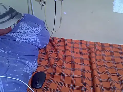 EbonyMina_'s cam snapshot