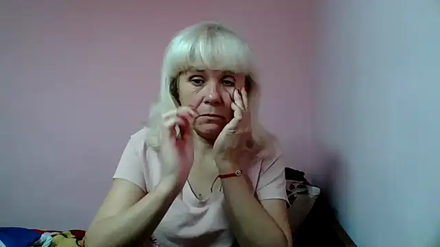 sakura_blonde's cam snapshot