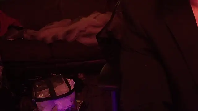 MasterDaddyCool's cam snapshot