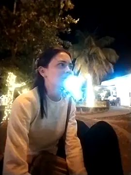 dulcelatin21's cam snapshot