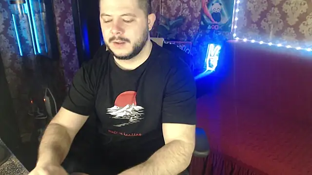 thor_master's cam snapshot