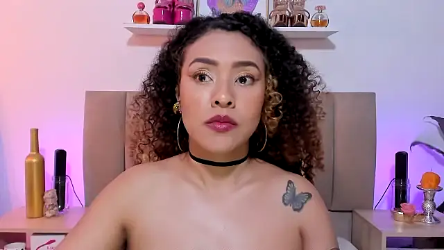 Zoe_Gruber's cam snapshot