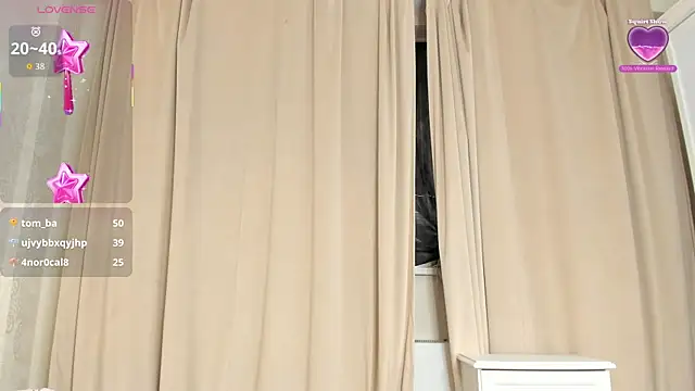 Zirael_swan's cam snapshot