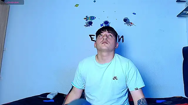 ethan__01's cam snapshot