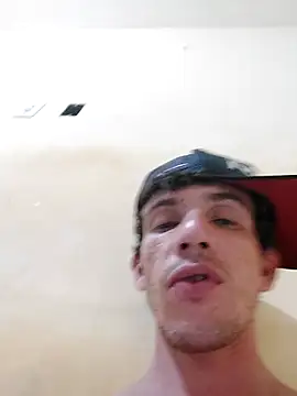 Surf_boy8's cam snapshot