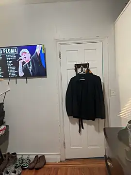 ElegantDic's cam snapshot