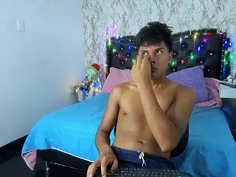 Valentino_Lane live sex cam