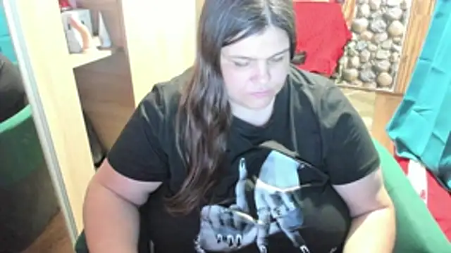 IONY_COSTINIA696969's cam snapshot