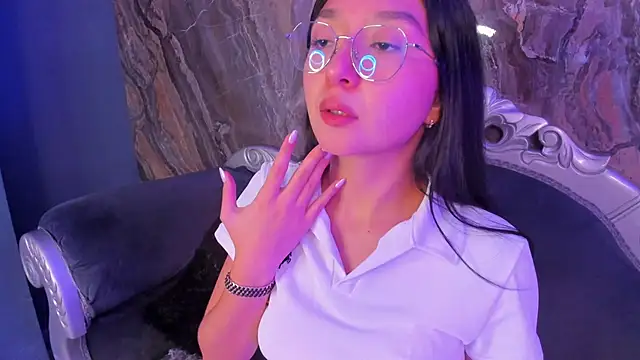 sydney_miller_'s cam snapshot