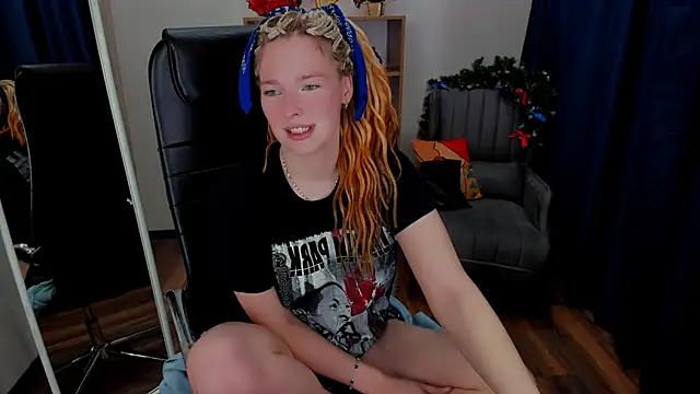 _fiona_Love's cam snapshot