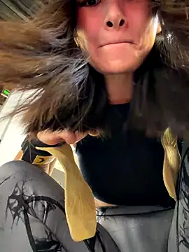 LaudingElastase live sex cam