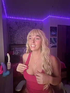 MaciiMayy's cam snapshot