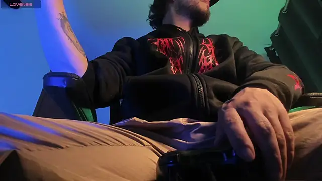 s_sven03 live sex cam