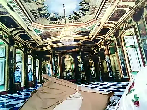 IndianHunnie69's cam snapshot