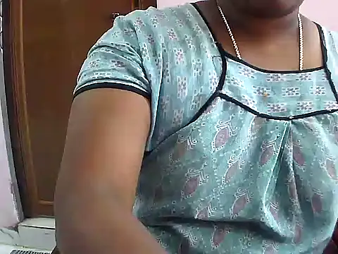 Potti-model-81 live sex cam