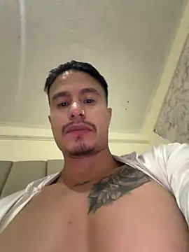 DominickVegas live sex cam