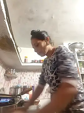 ISHANI-SINGH live sex cam