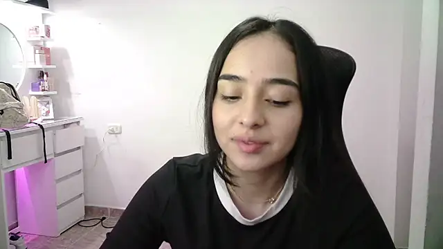 aineangeel's cam snapshot