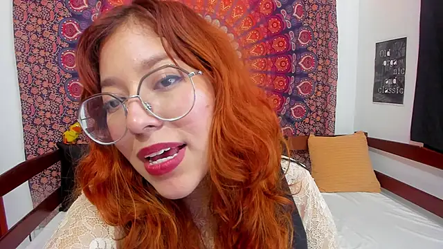 _Moon_Johnson's cam snapshot