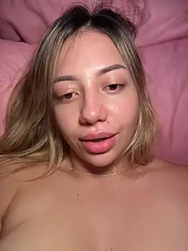 MissCat_'s cam snapshot