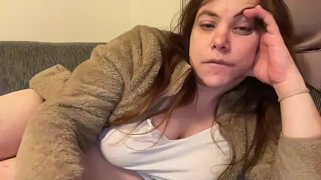 cumwithmee3 live sex cam