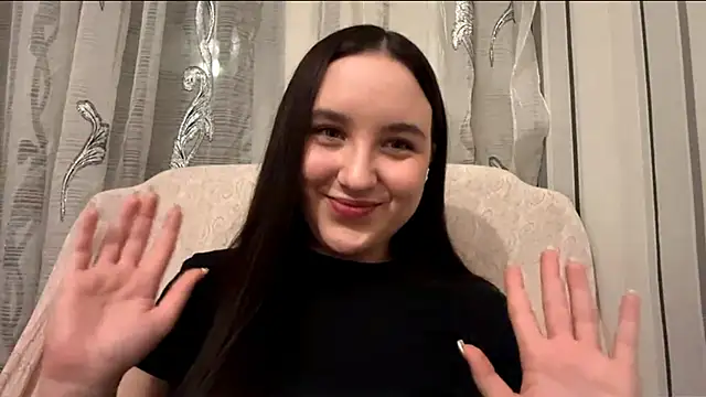 DaisyMolly's cam snapshot