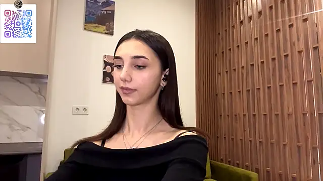 LinaMour's cam snapshot